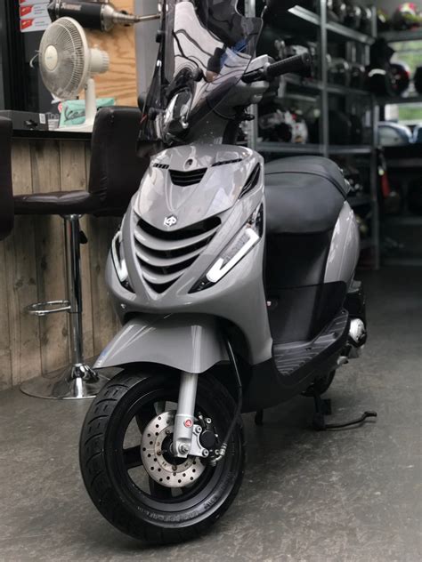 7z, zip, gzip, bzip2 and tar; Piaggio Zip Nardo Grey 2015 - 7827 KM - VERKOCHT - City ...