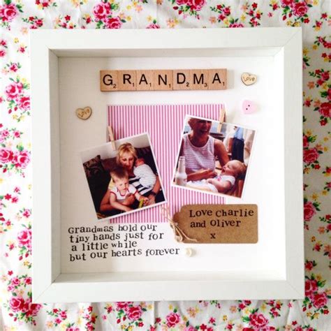 When gifting for grandma, why not create a cute place to keep her favorite trinkets and treasures? Great Grandma Frame- Personalised Scrabble Frame- Photo ...