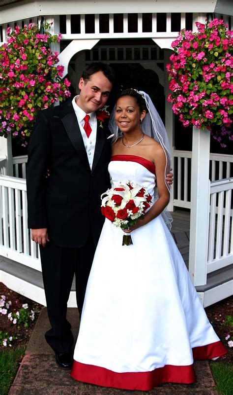 But love only goes so far. Marriage, Divorce, and God's Unfailing Love - Bayard, Inc.