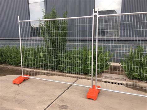 Temporary electric fences are great to use when you want to graze cattle in an area that isn't make sure they are relatively straight. Temporary Fence Panels - Lion Fencing and Steel Supplies