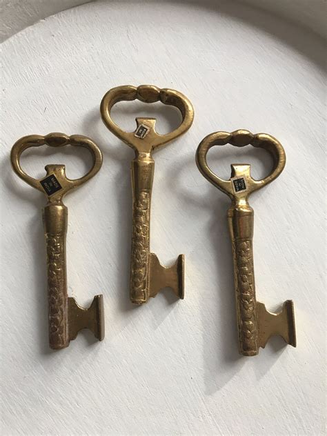 Vintage Brass Keys Brass Decor Skeleton Key Made In India Etsy