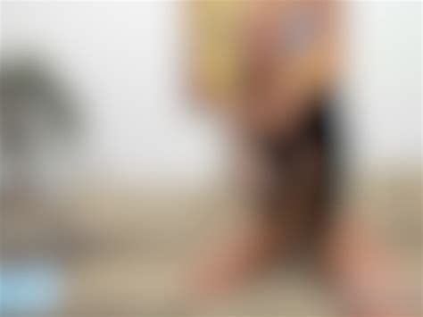 Kelsi Monroe Big Ass Brunette Spreading Her Ass And Vagina Kostenlose Pornovideos Youporn