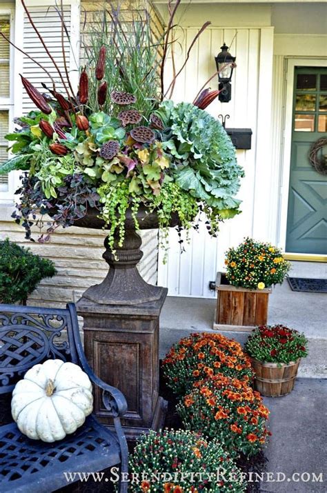 32 Beautiful Fall Planters For Easy Outdoor Decorations Fall