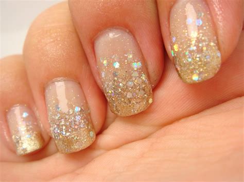 30 CLASSY GOLD GLITTERY NAIL DESIGNS Godfather Style