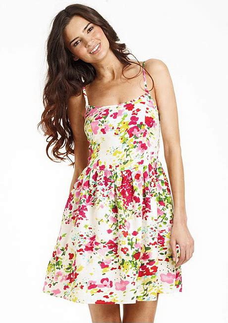 Flowery Summer Dresses