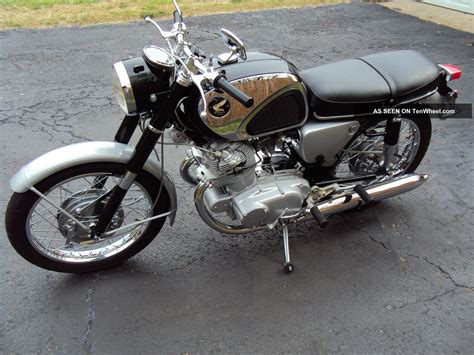 Four stroke, twin cylinder, ohc, 2 valve per cylinder capacity: 1965 Honda superhawk