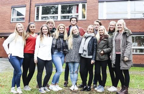 The international development association (ida) (french: Ringerike videregående skole: Fra venstre Kristine ...