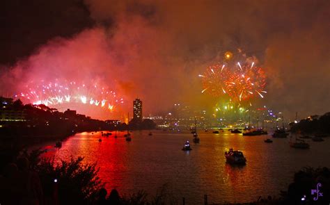Sydney Fireworks Photos On Facebook Fireworks Happy New Year