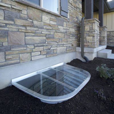 Featuring adjustability, strength, transparency, full protection and easy installation, it's an excellent choice. Custom Polycarbonate Window Well Covers in Utah | Wasatch ...