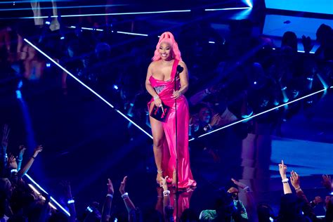 “its Barbie Btch” Nicki Minaj Slays At Mtv Vmas Acceptance Speech
