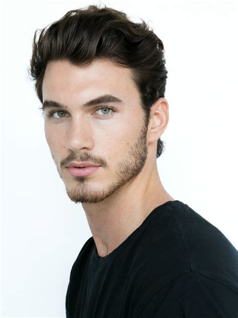 Michael Yerger Ford Models In 2020 Beautiful Men Faces Male Face Photography Poses For Men