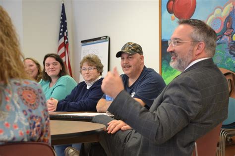 New part time jobs added daily. Shutdown driving up food pantry demand | News, Sports ...