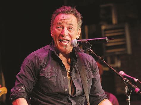 Springsteen On Sunday Radio Show Raises Funds For Fulfill Foodbank