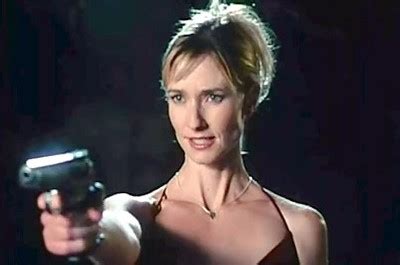 Lessons For An Assassin 2003 HD Up Grade Shootings Femme