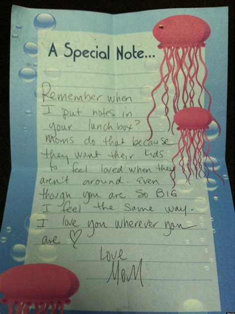 Mom Leaves Message In Her Grown Daughters Lunchbox Photo Huffpost