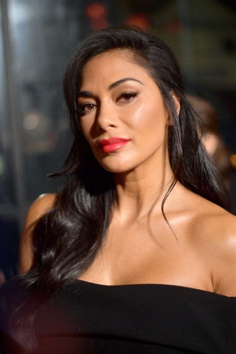Nicole Scherzinger Cleavage Thefappening Page 2