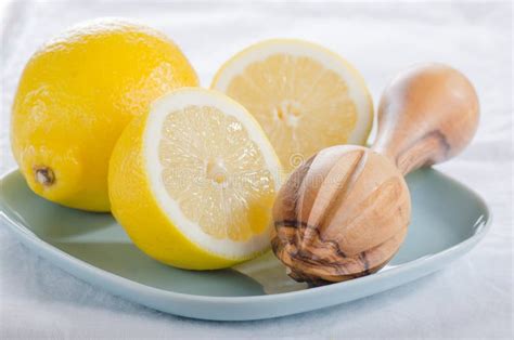 Fresh Lemons Cut In Half Stock Image Image Of Organic 93350011
