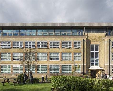 Cottrell And Vermeulen Streatham And Clapham High School Phase One