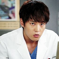 It airs on kbs2 on mondays and tuesdays at 21:55 for 20 episodes. Joo Won - my new idol in "Good doctor" | Tieu_dao_tien