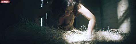 Naked Nora Yessayan In The Farm