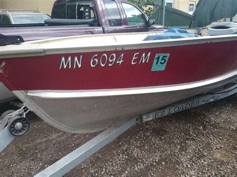 1982 Lund 14 Boat Cedar Towing And Auction