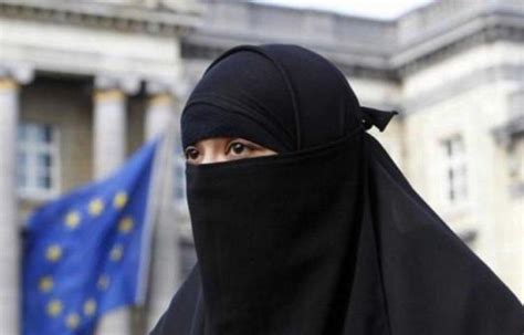 Busca Prohibir El Uso Del Burka El Siglo