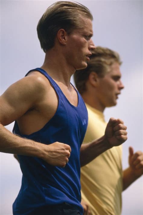 The nerves leaving the neck supply many tissues. Pain Below My Shoulder Blade When I'm Running | Livestrong.com