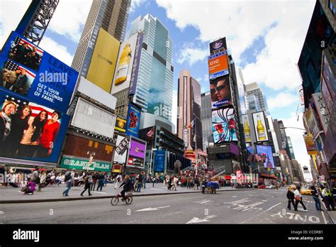 New York City Street Scene Times Square Stock Photo Alamy