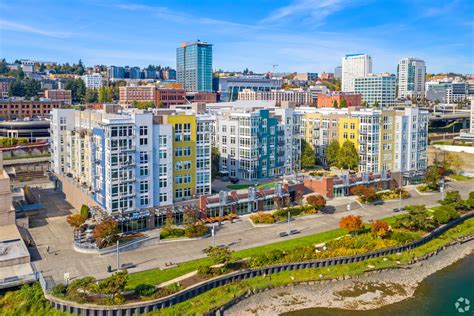 Theas Landing Apartments In Tacoma Wa