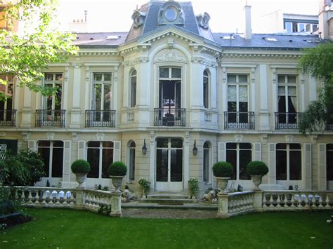 Loveisspeed Hôtel Particulier Private Mansion Paris France