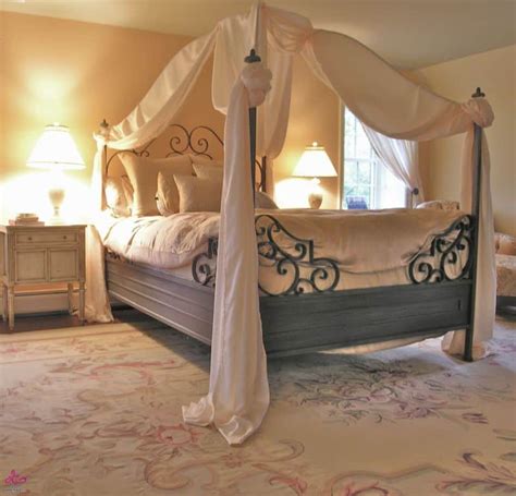 See more ideas about canopy bed, bedroom design, wooden canopy bed. 25 Dreamy Bedrooms with Canopy Beds You'll Love