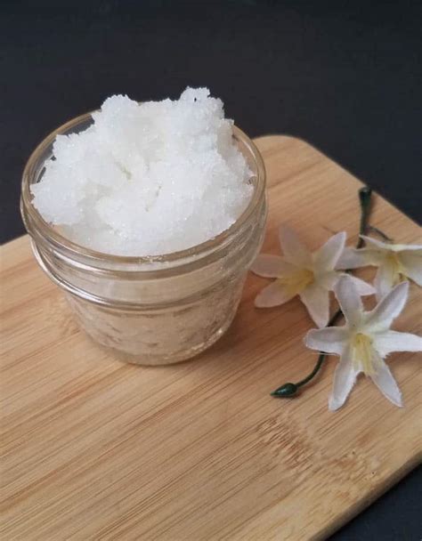 Diy Coconut Sugar Scrub Recipe · The Inspiration Edit