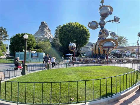 What Is Disney Doing To Tomorrowland See The Latest Photos Inside