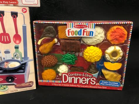 Melissa And Doug Toys Inc Deluxe Wooden Cooktop Set Food Fun Dinners