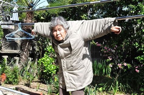 meet the japanese grandma taking hilarious selfies cgtn