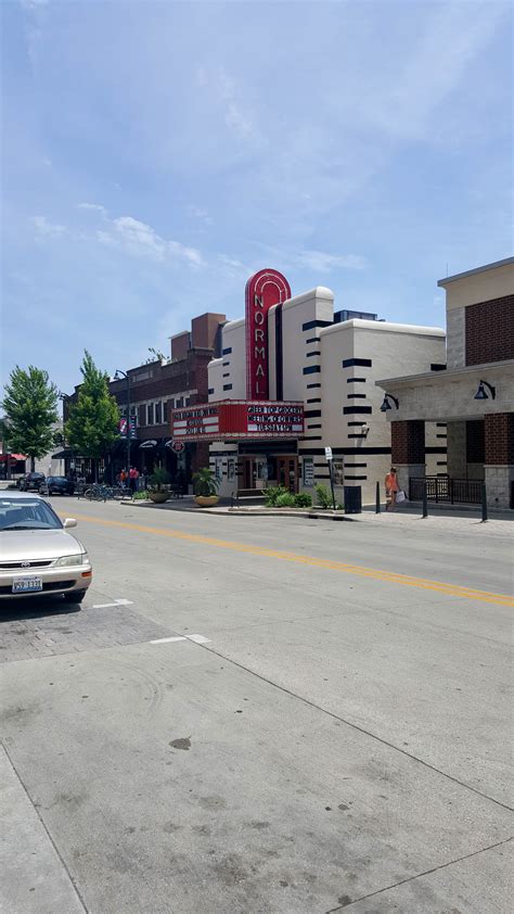 Historic Normal Theater In Uptown Normal Illinois Normal To Nomad