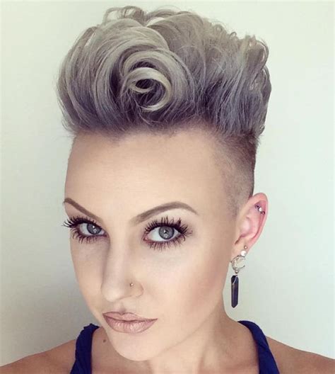 35 Short Punk Hairstyles To Rock Your Fantasy In 2020 Short Punk Hair