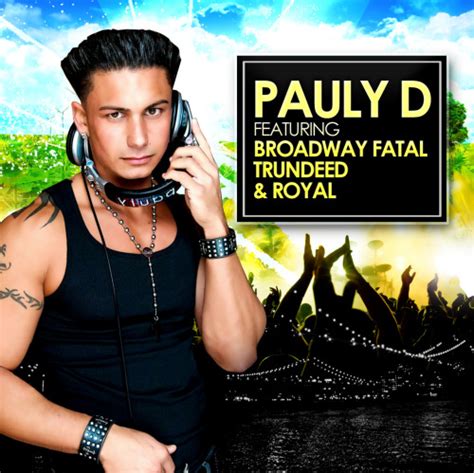 Well, he has now decided to go gel free in his newest twitter picture. Pauly D Blowout Hairstyle Video Tutorial with Products
