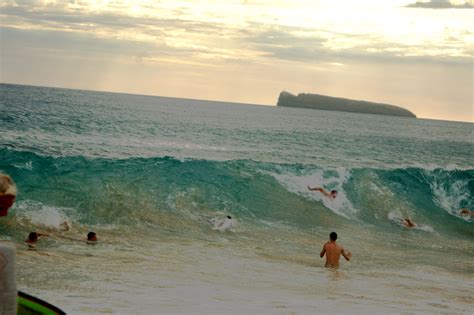 Waves At Makena Beach Maui Maui Hawaii Big Beach Maui Vacation