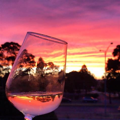Caught The Sunset In My Wine Glass Rmildlyinteresting