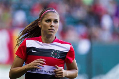 5 Hottest Female Soccer Players Goal