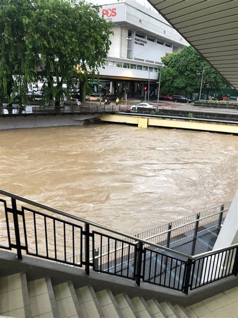 Become the first person to post messages in this forum by using the form below! Kuala Lumpur Hit By Flash Floods Today! (10 Sept 2020 ...
