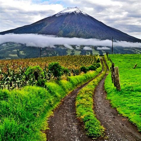 Baños Ecuador Funtrip Ecuador Nature Natural Landmarks