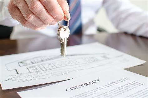 When You Need A Professional Conveyancer In The Gold Coast Then