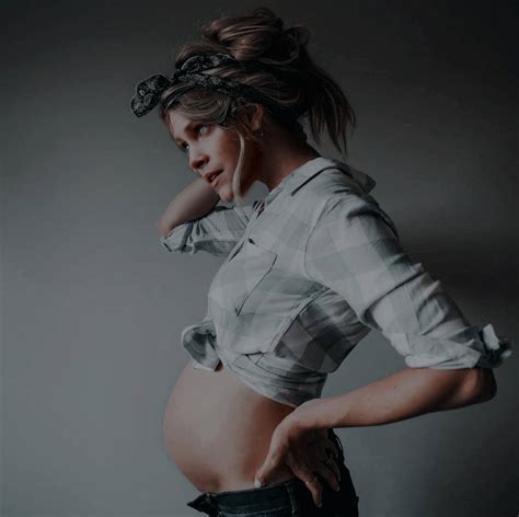 Pregnant Eliza Taylor Ii Manip By Sofii 1d Restart 1 On Deviantart