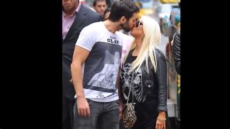 Christina Aguilera Kissing Compilation Youtube