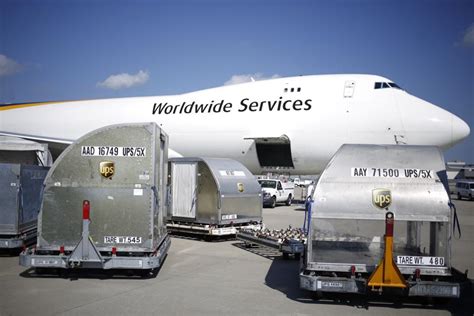 Ups Freight Companies Love Newest Version Of Boeings Oldest Plane