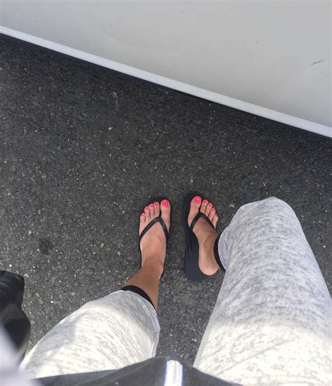 more of my cute little flip flop feet verifiedfeet