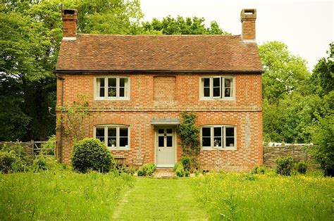 Wealden Farmhouse In East Sussex Light Locations English Country