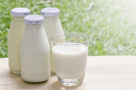 Skim milk looks slightly different from other types of milk. New infant solids guidelines from ASCIA and when to give ...